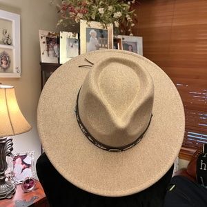 NWT FRYE FELT PANAMA HAT